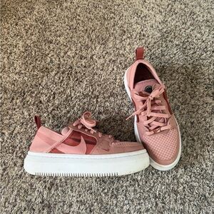 Nike Women's Sneakers